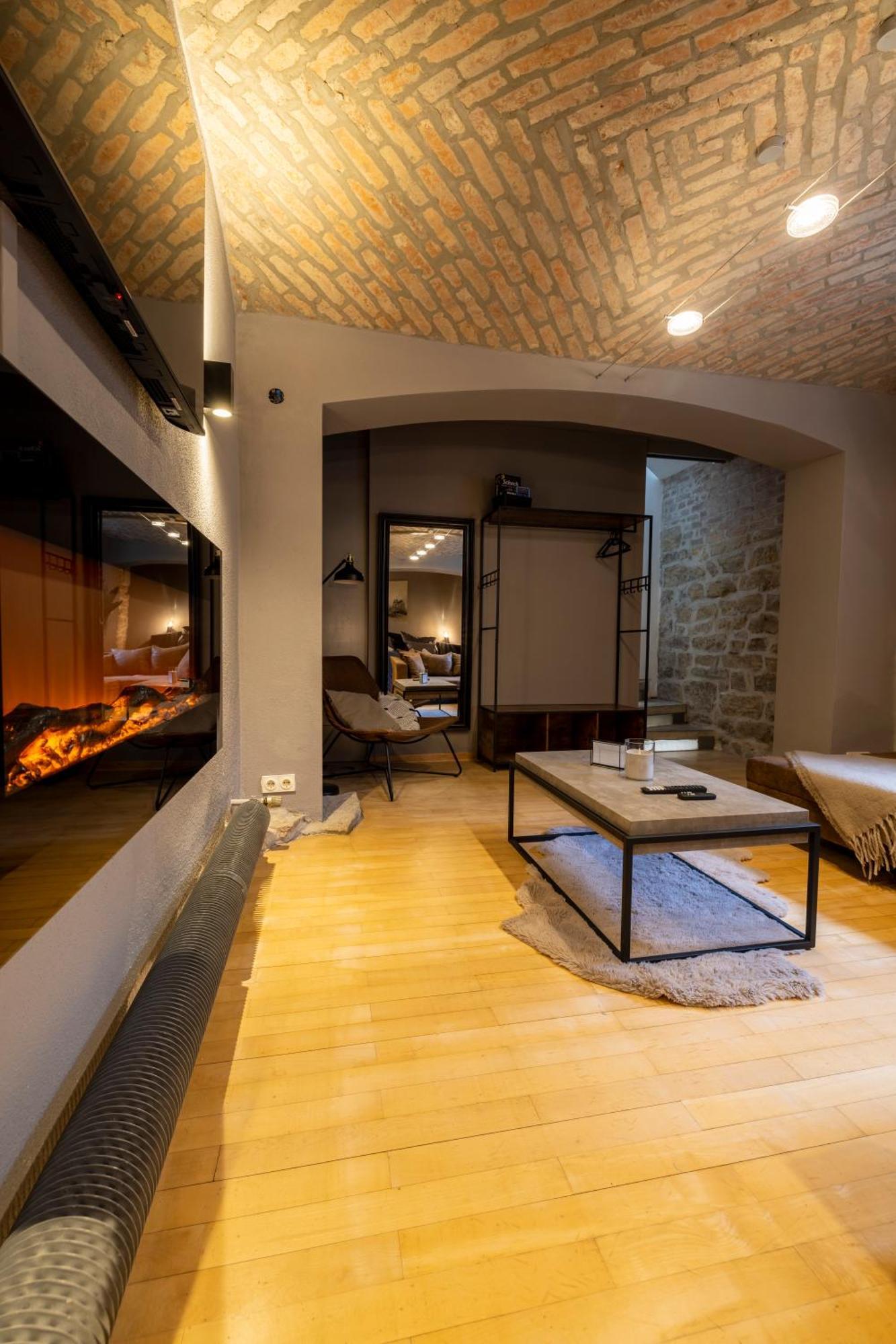 Maisonette Rustic Altstadt Zentral-Wlan-Parkplatz Erfurt Exteriér fotografie